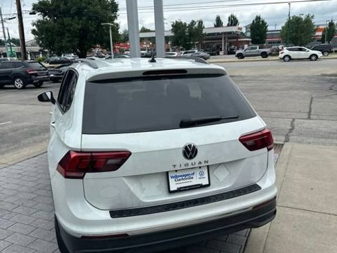 Used 2024 Volkswagen Tiguan S FWD image 9