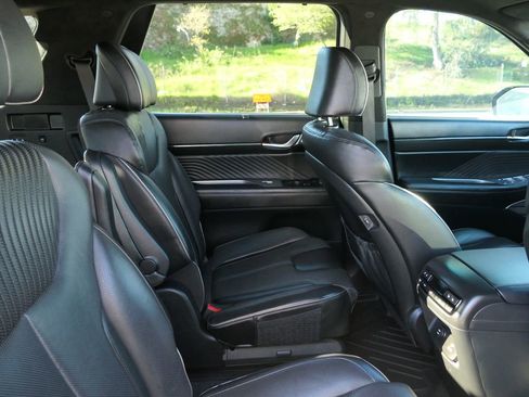 Used 2024 Hyundai Palisade Calligraphy image 24