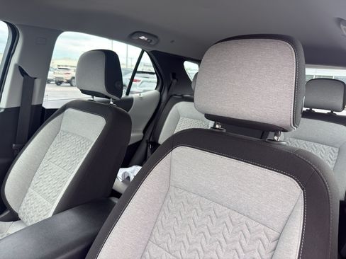 Certified 2024 Chevrolet Equinox LS w/ Driver Confidence II Package AWD/4WD image 27