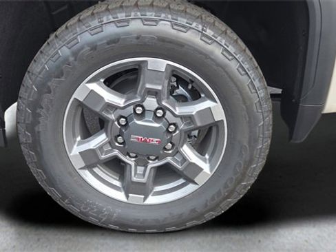 New 2026 GMC Sierra 2500 SLE w/ Preferred Package image 19