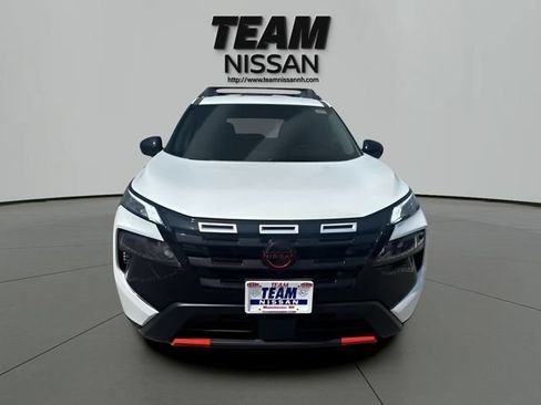 New 2026 Nissan Rogue SV AWD/4WD image 2
