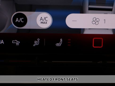 Used 2025 Volkswagen Tiguan SE AWD/4WD image 7