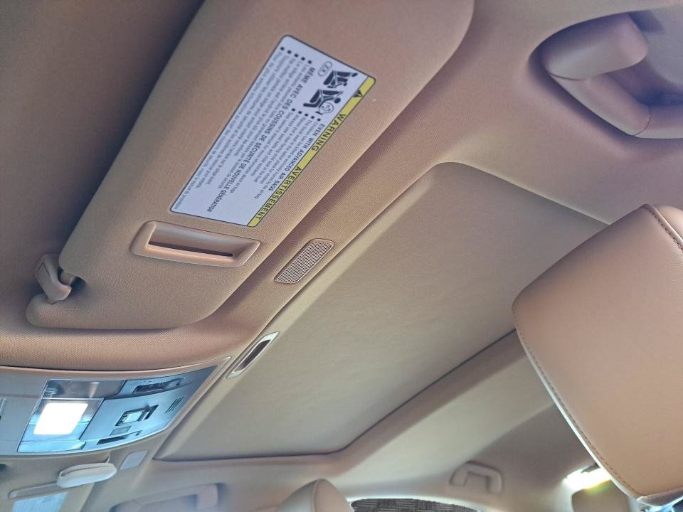 Used 2023 Lexus ES 300h Ultra Luxury w/ Accessory Package (Z2) FWD image 14