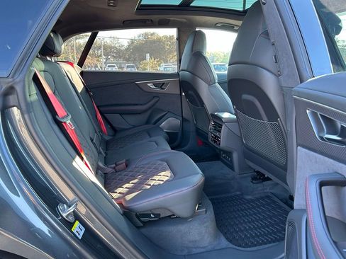 New 2026 Audi SQ8 Prestige image 51