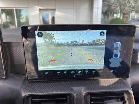 Used 2025 Ford Mustang Coupe image 4