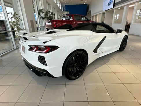 New 2025 Chevrolet Corvette Stingray Preferred Conv w/ Z51 Performance Package image 8