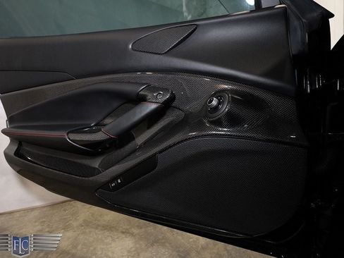Used 2020 Ferrari F8 Tributo RWD image 17