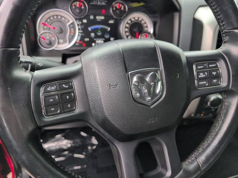 Used 2019 RAM 1500 Classic SLT w/ Luxury Group AWD/4WD image 22