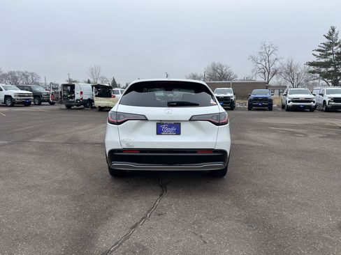 Used 2024 Honda HR-V EX-L image 6