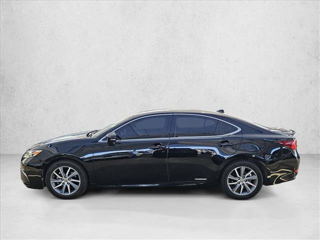 Used 2017 Lexus ES 300h w/ Navigation System Package FWD image 6