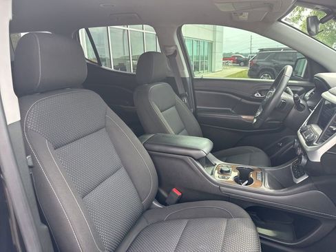 Used 2023 GMC Acadia SLE w/ Driver Convenience Package FWD image 20