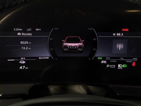 Used 2025 Audi Q6 e-tron Premium Plus w/ Premium Plus RWD image 15
