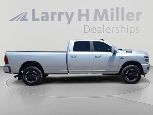 Used 2026 RAM 3500 Laramie w/ Towing Technology Group AWD/4WD image 6