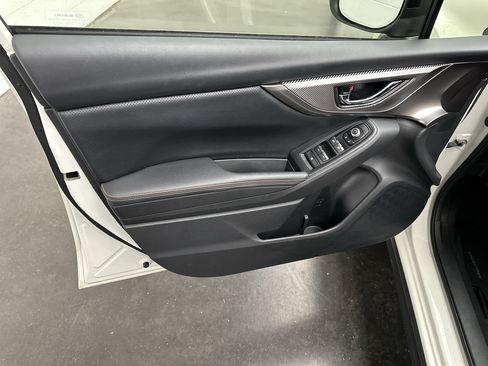 Used 2023 Subaru Crosstrek 2.5i Limited AWD/4WD image 18
