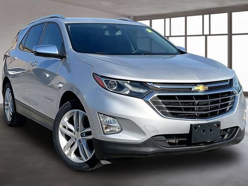 Used 2019 Chevrolet Equinox Premier AWD/4WD image 3