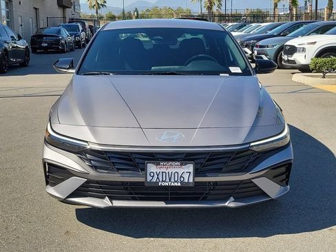 Certified 2026 Hyundai Elantra SEL w/ Cargo Package FWD image 33
