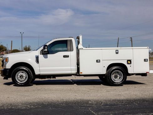 Used 2020 Ford F350 XL w/ Power Equipment Group image 4