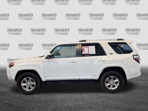 Used 2021 Toyota 4Runner SR5 AWD/4WD image 7