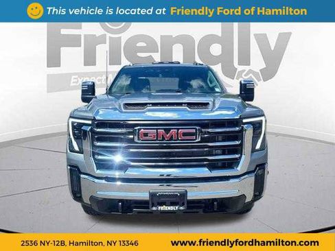 Used 2024 GMC Sierra 2500 SLE w/ SLE Convenience Package image 8