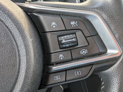 Used 2020 Subaru Forester Limited image 11