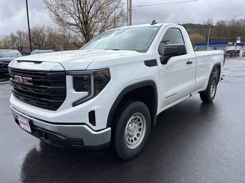 Used 2024 GMC Sierra 1500 Pro w/ Pro Value Package AWD/4WD image 1