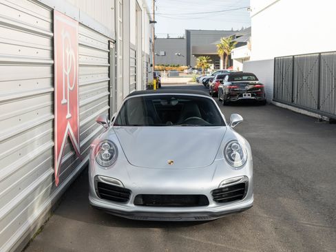 Used 2014 Porsche 911 Turbo S image 28