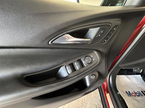 Used 2021 Buick Encore GX Essence w/ Advanced Technology Package image 6