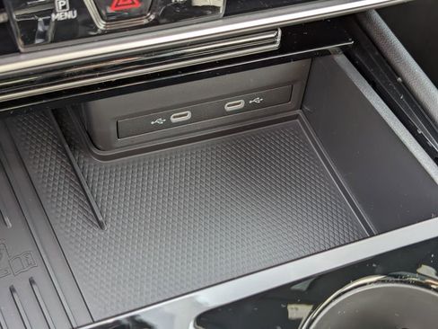 New 2026 Volkswagen Atlas Cross Sport SEL Premium R-Line image 24