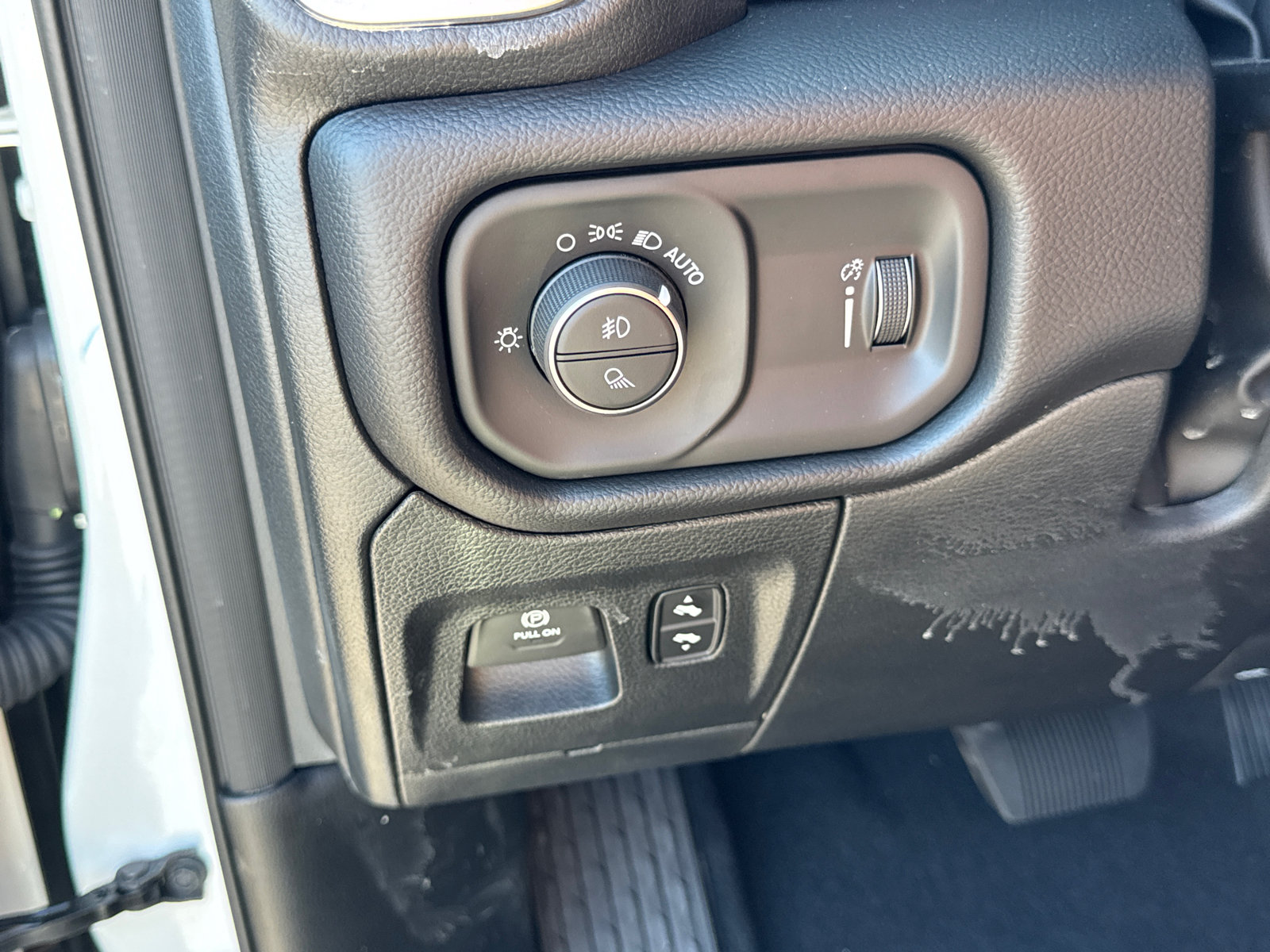 Used 2026 RAM 1500 Big Horn RWD image 33