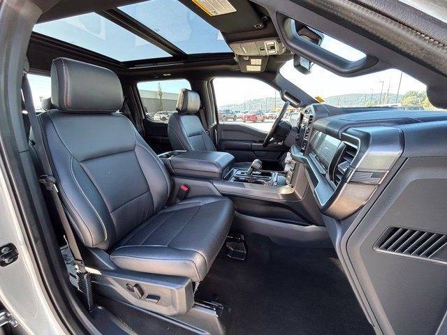 Used 2025 Ford F150 Lariat AWD/4WD image 36
