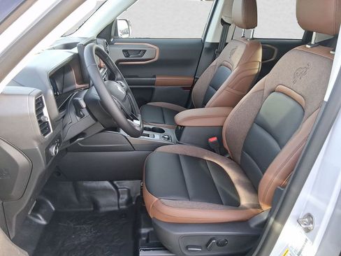 New 2026 Ford Bronco Sport Outer Banks w/ Sasquatch Outer Banks Package image 9