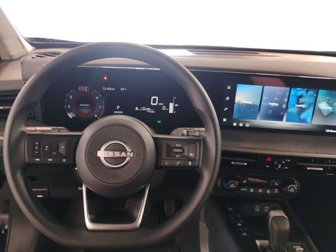 New 2026 Nissan Kicks SV w/ SV Premium Package image 13