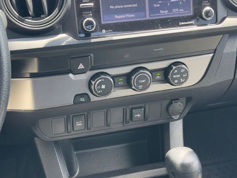 Used 2022 Toyota Tacoma SR w/ SR Convenience Package RWD image 13