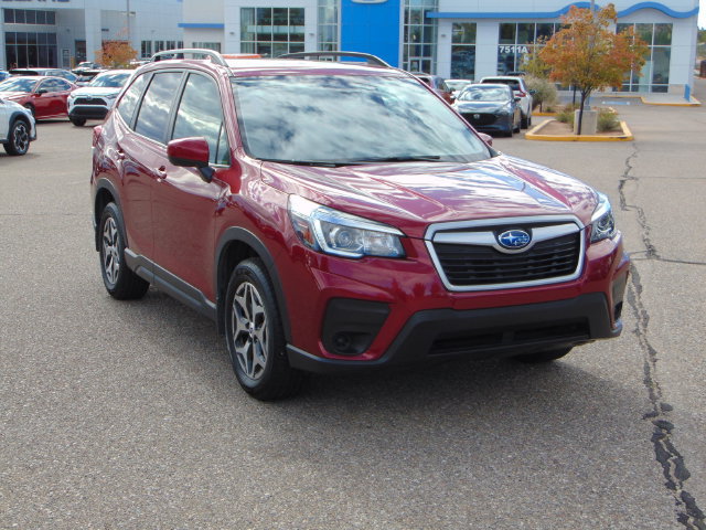 Used 2020 Subaru Forester Premium AWD/4WD image 9