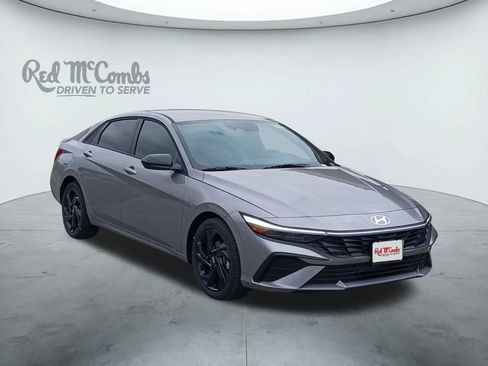 New 2026 Hyundai Elantra Sport FWD image 7