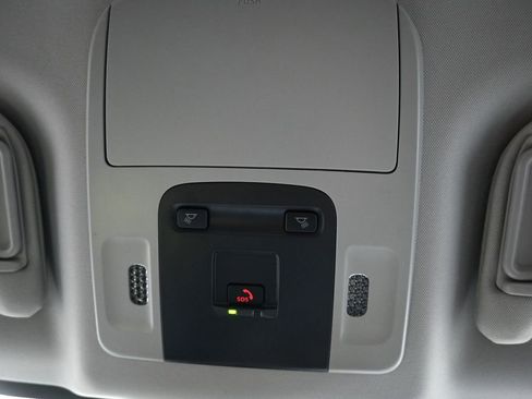 Used 2026 Toyota Camry LE FWD image 31