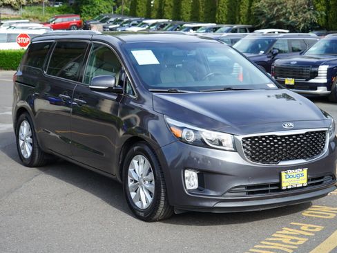 Used 2015 Kia Sedona EX FWD image 3
