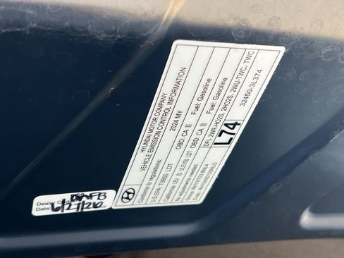 Used 2024 Hyundai Palisade SEL FWD image 31