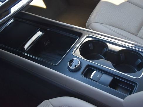 Used 2024 Lincoln Corsair Reserve w/ Equipment Group 201A image 38