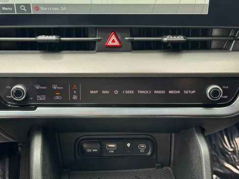 Used 2024 Kia Sportage SX FWD image 31