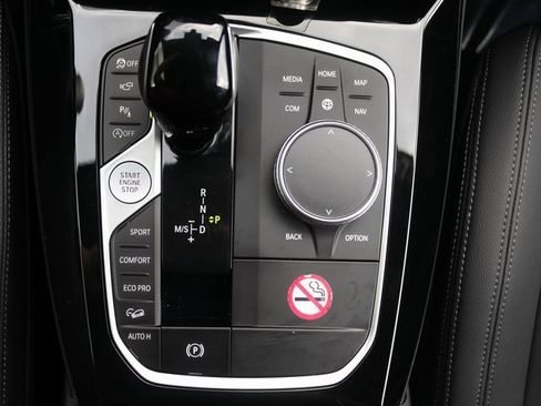 Used 2024 BMW X3 xDrive30i w/ Premium Package w/ZPA image 18