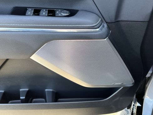 Used 2024 GMC Sierra EV Denali image 21