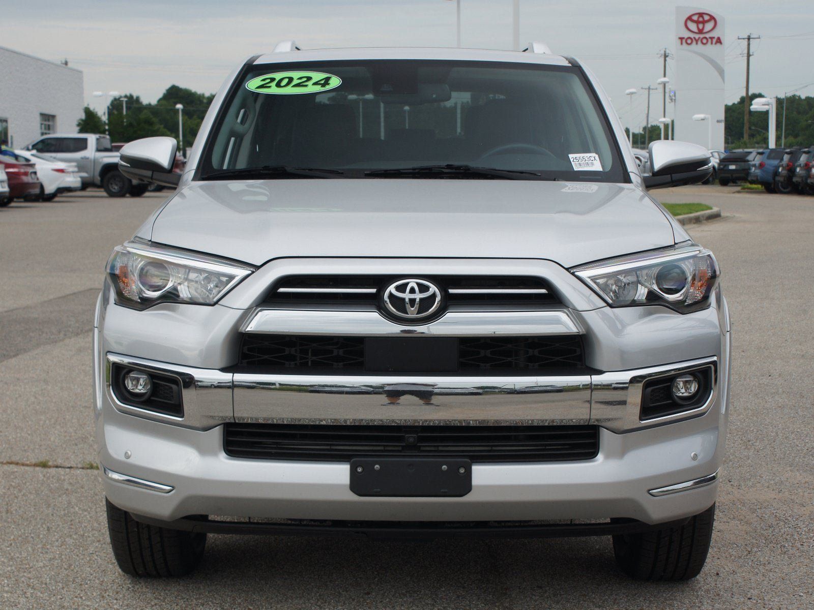 Used 2024 Toyota 4Runner Limited AWD/4WD image 26