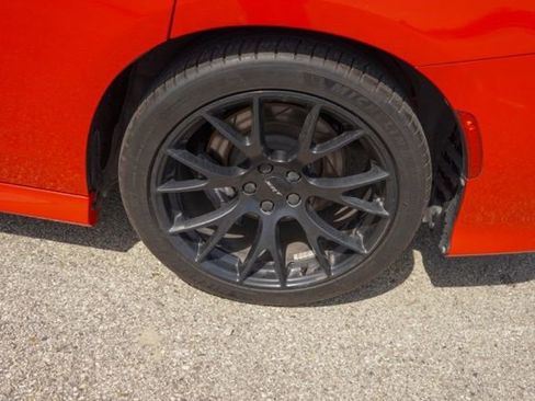 Used 2019 Dodge Charger SRT Hellcat w/ Navigation & Travel Group RWD image 11