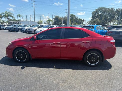 Used 2016 Toyota Corolla LE FWD image 4
