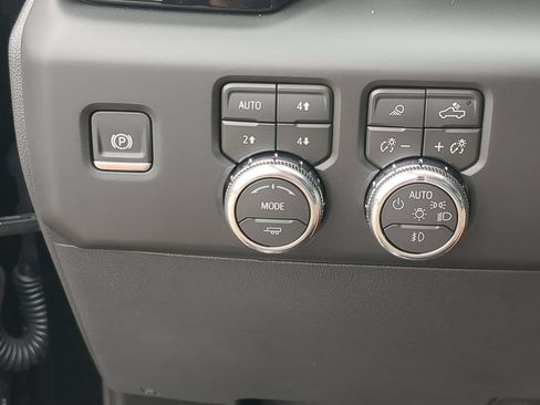 Used 2026 GMC Sierra 1500 AT4X AWD/4WD image 18