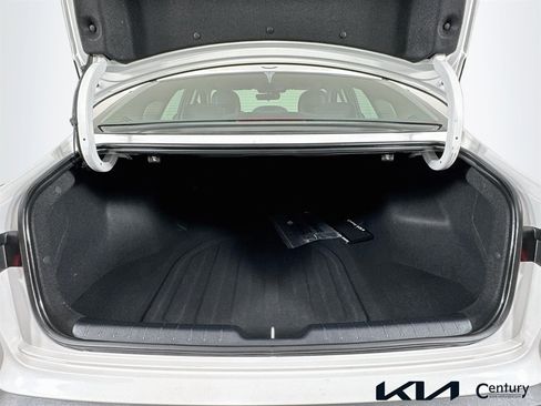 Certified 2025 Kia K4 EX FWD image 23