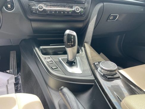 Used 2015 BMW 328i Sedan RWD image 16