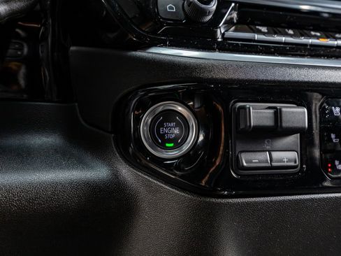 Used 2025 Chevrolet Silverado 2500 LTZ w/ LTZ Plus Package image 22