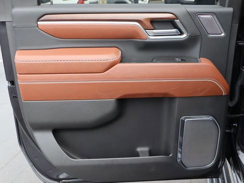 New 2025 GMC Sierra 3500 Denali Ultimate image 22